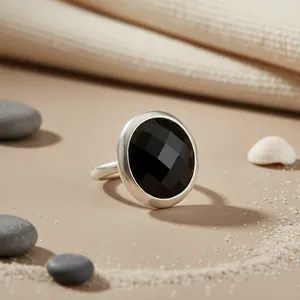 Anillo de Plata 925 con Baño de Rodio Fino y Piedra de Ónix Negro de 10 mm para Mujer - Product Image 1