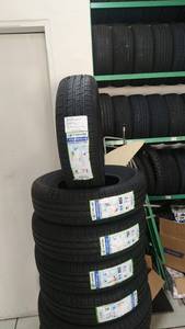 Nouveaux pneus auto de haute qualité, sans chambre à air, radiaux, 225/40ZR18, garantie 4 ans, prix d'usine, vente en gros - Product Image 5