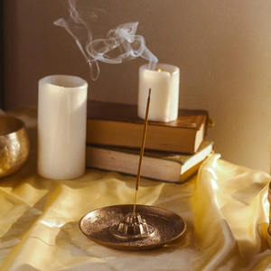 Vente chaude En Aluminium En Métal Encens & Porte-Encens Brûleur D'encens Bâton Stand Pour La Maison Salon Chambre Salles De Bains - Product Image 4