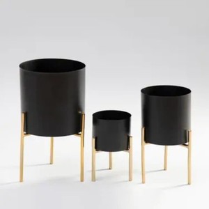 กระถางต้นไม้ทำจากโลหะเกรดอุตสาหกรรมช่วยให้ทนทานต่อการเกิดสนิมและความแข็งแรงในการตกแต่งกลางแจ้งได้ดีกว่า - Product Image 2