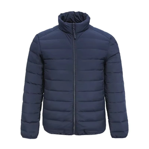 Chaqueta Acolchada Impermeable y Transpirable para Hombre, Estilo Casual Elegante, Largo Regular, 100% Poliéster Reciclado, Forro Polar en la Parte Delantera - Product Image 1