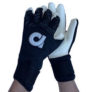 ถุงมือผู้รักษาประตูป้องกันนิ้วถุงมือกีฬามืออาชีพฟุตบอลออกแบบโลโก้ได้อย่างสะดวกสบาย - Product Image 2