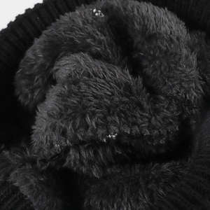 Gorros de Punto de Lana 100% Impermeables de Alta Calidad Personalizados al por Mayor, Gorros Cálidos de Invierno para Hombre y Mujer con Diseño Jacquard - Product Image 2