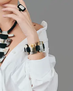 Nueva pulsera de cuerno de búfalo, brazalete ancho estirable, ágata, Animal pulido, artesanía personalizada para artesanías náuticas naturales - Product Image 6