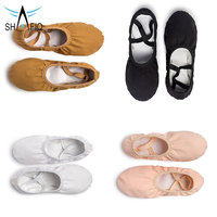 Zapatos de Ballet de mujer de algodón 100% de color personalizado OEM zapatos de baile planos desechables suaves con diseño plegable de lona elástica al por mayor