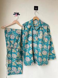 Traje de noche con estampado de retazos a la moda, ropa de dormir para mujer, Conjunto de pijama, regalo para damas de honor, conjuntos de ropa de salón con estampado de bloques de algodón, conjuntos de PJ - Product Image 3