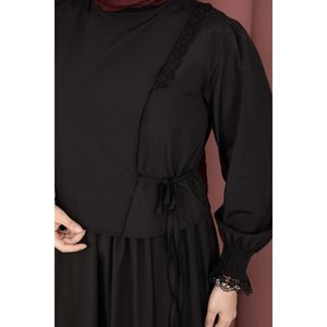 Ensemble deux pièces pour femme pour l'été, style décontracté, haut court et jupe longue avec bordure en dentelle noire, pantalon court ajusté - Product Image 4