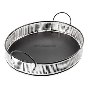 Bandeja de servicio redonda negra hecha a mano con diseño rústico y asas resistentes, perfecta para una decoración elegante y entretenida para el hogar - Product Image 6
