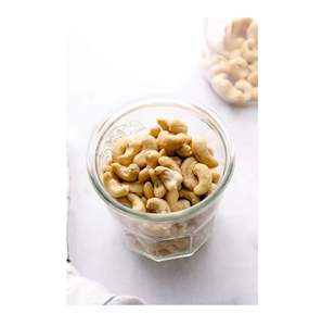 Nueces de cachucho crudas naturales, un snack saludable rico en proteínas, ideal para consumo diario y suministro a granel para compradores globales - Product Image 2