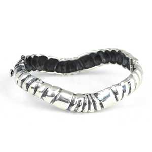 925 Sterling Silver Twisted Style Heart Shape Elegant Bangles <b>Bracelet</b> 28.36g Everyday Wear - Product Image 4