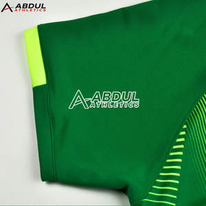 ชุดฟุตบอล ผ้าแห้งเร็ว สวมใส่สบาย เหมาะสำหรับการฝึกซ้อมประจำวัน การแข่งขัน และการเล่นกลางแจ้ง - Product Image 4