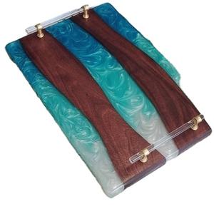 Cadeau de mariage royal en bois d'acacia et résine Plateau de service avec poignée en métal Fournitures d'usine pour restaurants et hôtels de SCI - Product Image 5