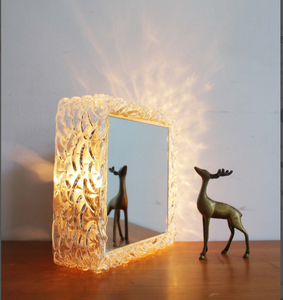 Lámpara de espejo vintage de cristal-Wila Leuchten. Hollywood Regency estilo espejo Floral pared colgante decoración de pared - Product Image 1