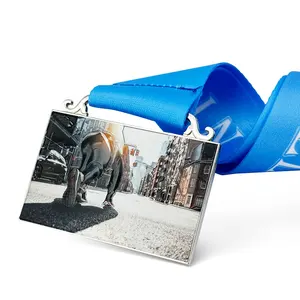 אומנות מודפסת UV לוגו מותאם אישית מדליות ספורט סיטונאי מדליית פרס הנצחה 3D אירופה תג מזכרות מצופה CN;GUA