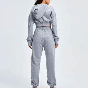 Latest Style <b>Low</b> Price Women Crop <b>Top</b> Tracksuit <b>Long</b> <b>Sleeves</b> Casual Wear Women Crop <b>Top</b> Tracksuits - Product Image 5