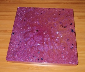 Beaux sous-verres en résine rose et violet faits à la main tapis carrés de luxe/tampons bricolage ensemble de décoration pour usage en gros - Product Image 5