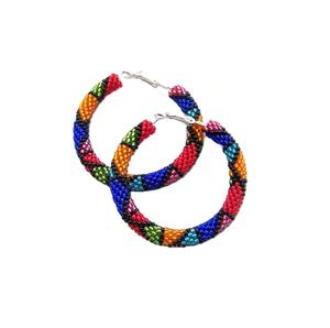 Pendientes de aro con cuentas de alta calidad con opción de logotipo personalizado Pendientes de aro con cuentas de semillas hechas a mano para mujer Joyería de uso diario - Product Image 1