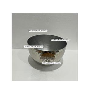 Dernier modèle Bol de table pour bonbons au chocolat Bol à chocolat en métal martelé Présentoir à desserts Parfait pour servir des bonbons - Product Image 1