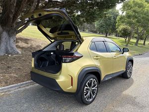 Auto Usado en Perfectas Condiciones, <span class=keywords><strong>Toyota</strong></span> Yaris <span class=keywords><strong>Cross</strong></span> 2020, 1.5 <span class=keywords><strong>Híbrido</strong></span> Z E-Four, SUV de 5 Puertas, CVT, Envío a Todo el Mundo - Product Image 6