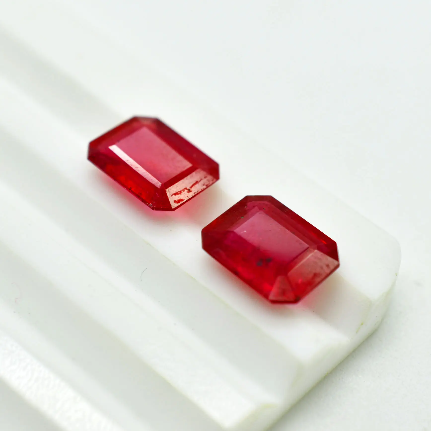 Naturale ottagono rubino sfaccettato 8x10 MM dimensioni tutte le dimensioni disponibili di alta qualità sangue piccione rubino gemma