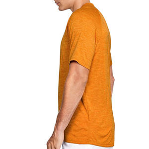 Cómoda camiseta lisa con cuello redondo para hombre, algodón suave, elegante y versátil, perfecta para ropa informal o diseños personalizados - Product Image 6