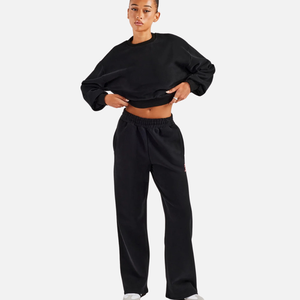 High Quality <b>Women's</b> <b>Cropped</b> Sweatshirt Tracksuit <b>Black</b> with Customizable Logo and Color Short Length Solid Pattern <b>for</b> Winter - Product Image 6
