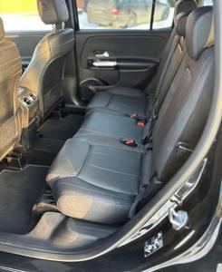 Mercedes Benz GLB 180 limpio y disponible para la venta - Product Image 4