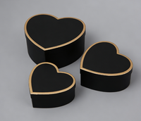 Boîte à fleurs en forme de cœur en carton rigide fait main de haute qualité à bas prix avec estampage pour la Saint-Valentin