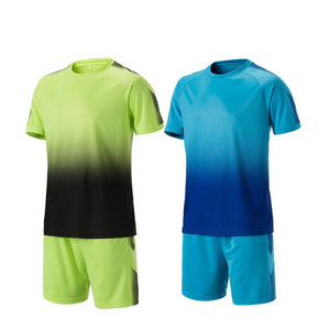 Conjunto de Uniforme de Fútbol Personalizado para Niños, Transpirable, Camiseta de Fútbol de Poliéster de 320g, Diseño a Rayas, Ropa de Equipo al por Mayor - Product Image 3