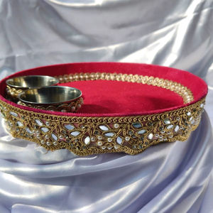 Juego de Thali de Acero y Terciopelo Decorativo para el Hogar, Festival Indio, Artículos de Pooja, Bodas e Ideal para Regalos de Recuerdo - Product Image 1
