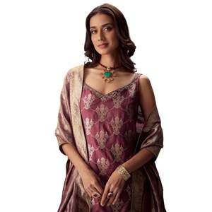 Vente en gros Ensemble Kurta sans manches bordeaux avec pantalon froncé et pompon Dupatta Vêtements ethniques pour femmes Fournisseur d'usine de vêtements OEM - Product Image 5