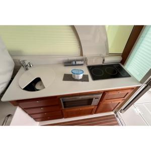 Cocina de Camping Portátil Back Cove 39O 2023, Producto para Exteriores con Enchufe de Madera Premium - Product Image 1
