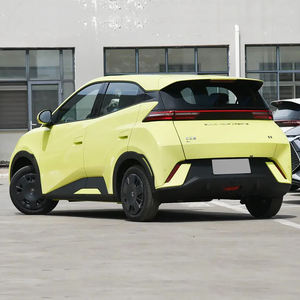 Auto Eléctrico Nuevo de 5 Puertas y 4 Asientos con 305 km de Autonomía, Vehículo de Nueva Energía en Venta - Product Image 5