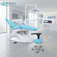 Fauteuil dentaire Buffalo B600 pour l'Afrique, unité dentaire entièrement électrique durable, composants en plastique, moteur CC intégré, crachoir