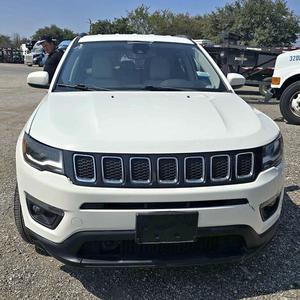 Jeep Compass Latitude Sport 2018 Usado en Buen Estado - Product Image 2
