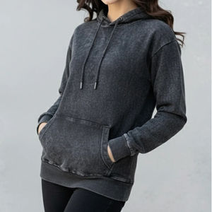 Sweat-shirts pour femmes tendance, légers, chauds pour l'hiver, effet délavé, logo sur le devant, 100% coton, écologiques, personnalisables, marque privée - Product Image 6