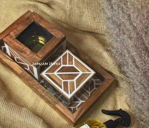 Ensemble Bakhoor en bois et résine fabriqués à la main brûleur d'encens décoratif et boîte de rangement pour Oud pour les cadeaux de parfum de maison religieux - Product Image 3