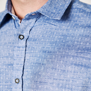 Chemise à carreaux traditionnelle pour homme 100 % coton à manches longues avec fermeture boutonnée, poche poitrine et broderie tissée sur le col, style western, collection automne - Product Image 3
