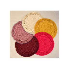 Manteles individuales de macramé multicolor Diseño elegante Acabado natural Forma floral Color antiguo Artículos de mesa más exigentes - Product Image 4