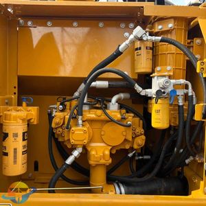 Excavadora Caterpillar CAT323D2L de 35 Toneladas de Peso Operativo, Equipo de Construcción Usado con Motor Cummins en Buenas Condiciones - Product Image 5