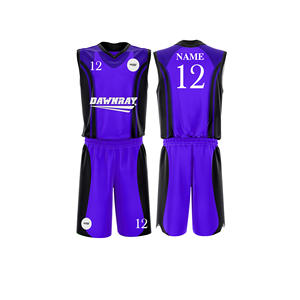 Ensemble d'uniformes de basket-ball personnalisés, jersey et short en polyester respirant à séchage rapide, vêtements de sport d'équipe pour hommes, femmes et jeunes - Product Image 3