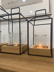 Lanternes en bois rustique et fer noir - Product Image 3