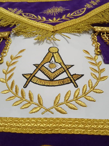 Proveedor de Regalia Masónica Personalizada, Delantal de Maestro Masón Bordado a Mano, Opciones de Satén y Cuero de Alta Calidad - Product Image 2