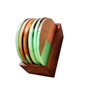 Posavasos de resina epoxi y madera multicolor de lujo, posavasos decorativos para el hogar y la Oficina con soporte, producto artesanal de resina - Product Image 4