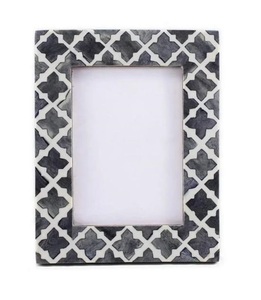 Marco de fotos con incrustaciones de hueso hecho a mano de diseño único, decoración de sala de estar y dormitorio de tamaño personalizado de alta calidad - Product Image 1