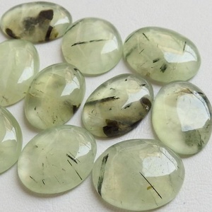 Nueva llegada de cabujón de Prehnita de alta calidad en formas elegantes lisas Piedra natural verde para la fabricación de joyas Precio al por mayor - Product Image 2