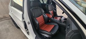 Sedán M3 Usado de Primera Calidad, Paquete de Competición, Motor V8, Interior Rojo Fox, Totalmente Equipado - Product Image 4