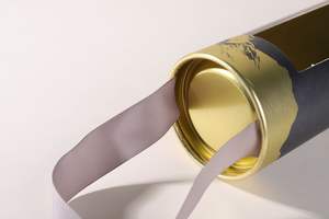 Vente en gros de grande boîte cylindrique en carton ronde personnalisée avec couvercle ensemble d'emballage cadeau de fleurs portables ruban inclus - Product Image 5