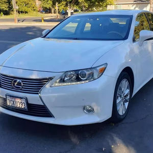 Voiture d'occasion de qualité abordable, Le-x-us ES 30-0h 2014, conduite à gauche - Product Image 1