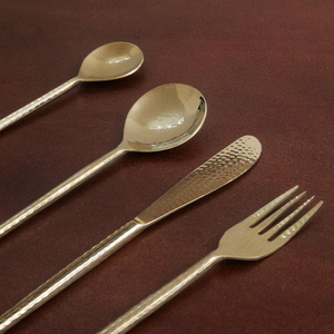 Ensemble de couverts en acier inoxydable ensemble de couverts cuillère à dessert fourchette cadeau promotionnel fournitures meilleur vendeur ensemble de couverts avec finition dorée - Product Image 3